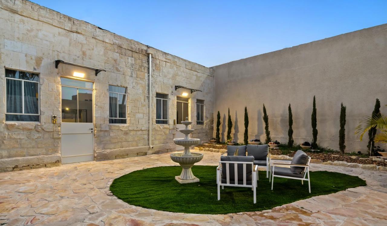 Helios Boutique By La Finca Hotels Беэр-Шева Экстерьер фото